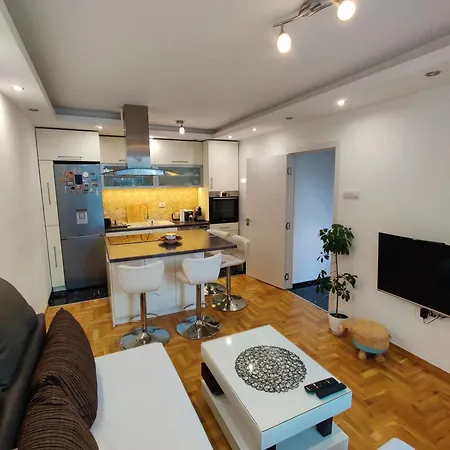Ana Apartment Novi Sad Exterior photo