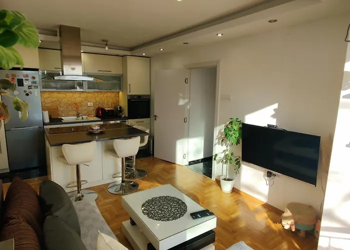 Ana Apartment