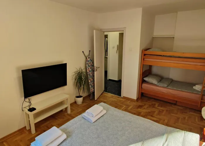 Ana Apartment